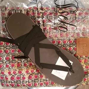 Sseko ribbon sandals SZ 9